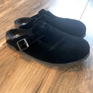 White Mountain Birkenstock Boston dupe Mule Clog Suede Black Size 8